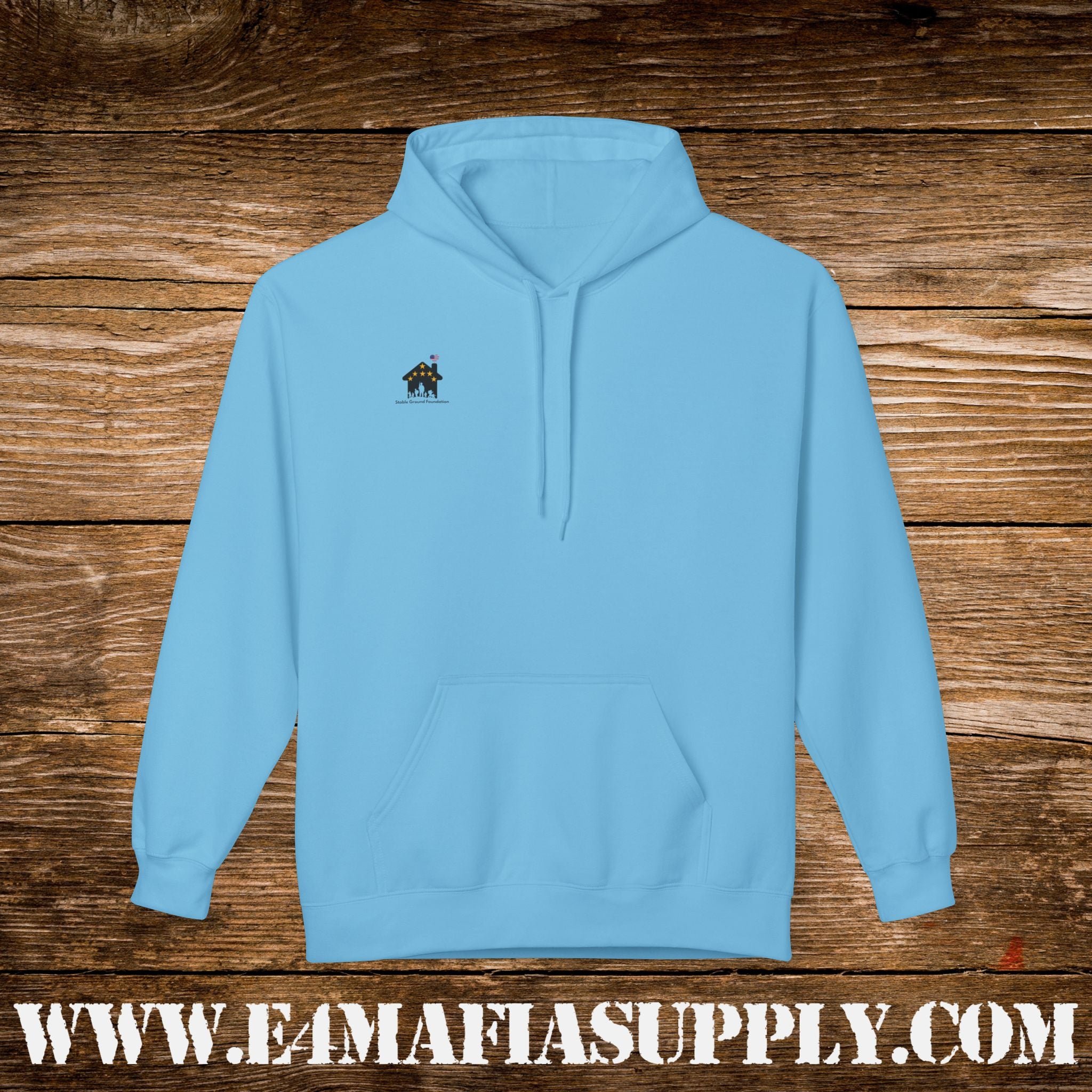 “Heroes Don’t Wear Capes – They Wear Dog Tags & Combat Boots” Patriotic Camo Military Hoodie