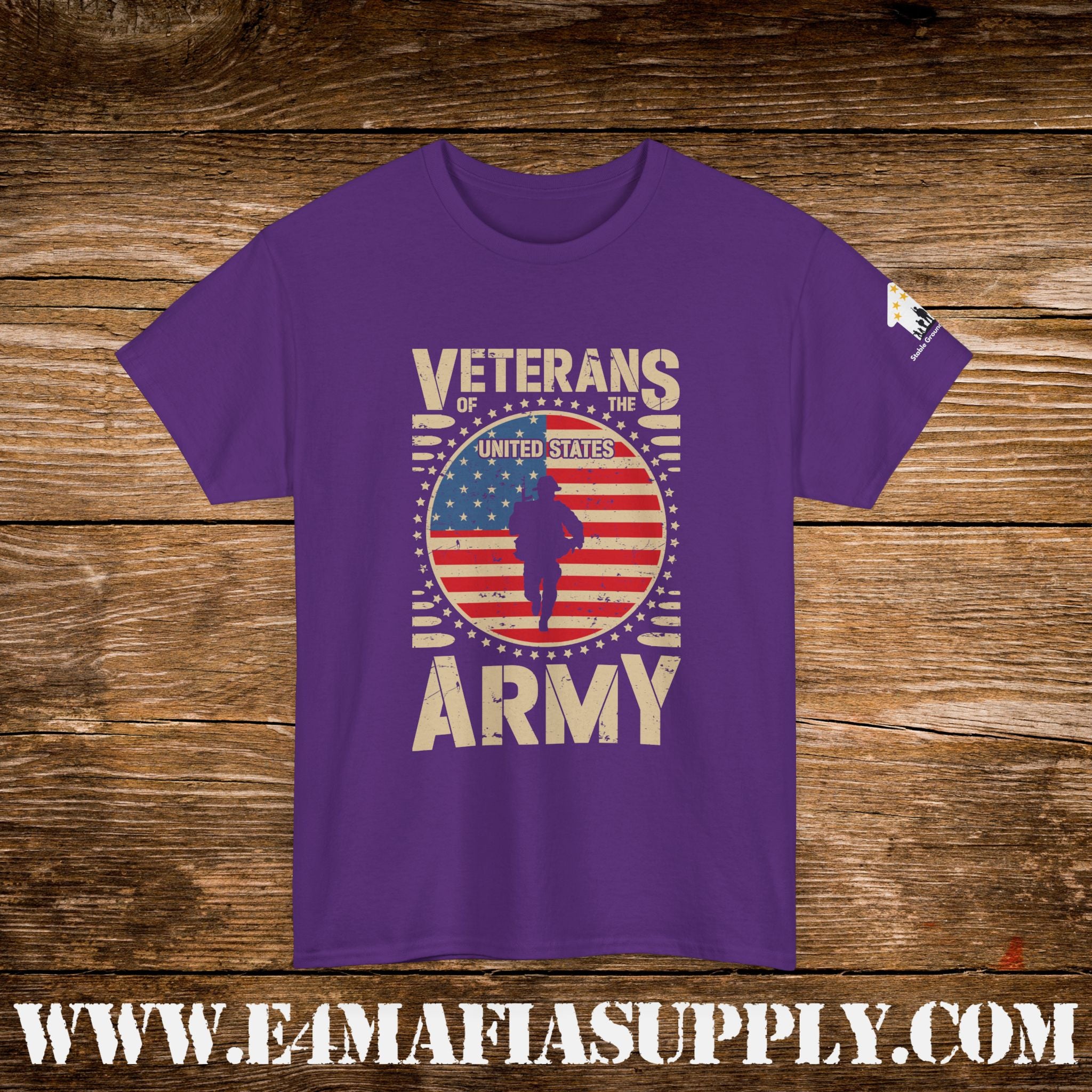 “Proud Army Veteran” – Patriotic Soldier Silhouette Flag T-Shirt