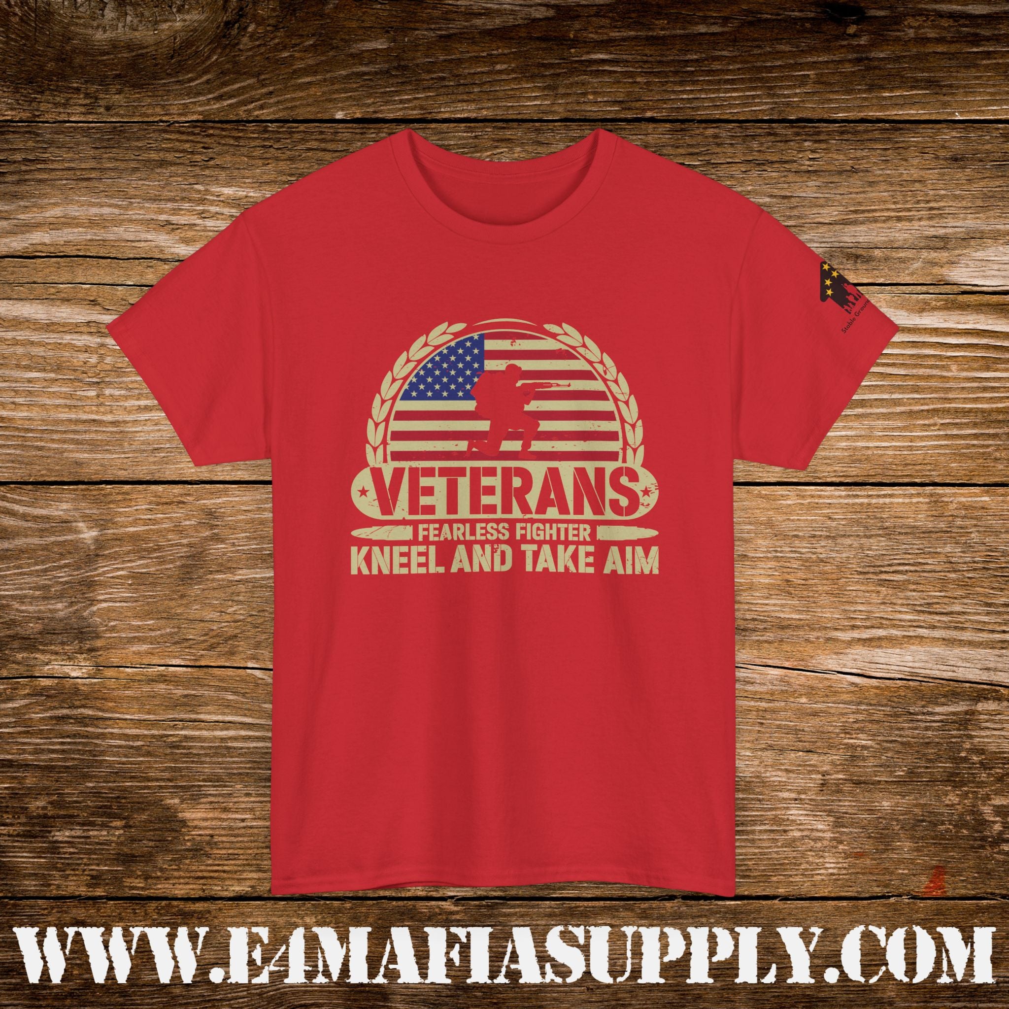 “Veteran of the United States Navy” – Patriotic American Flag T-Shirt