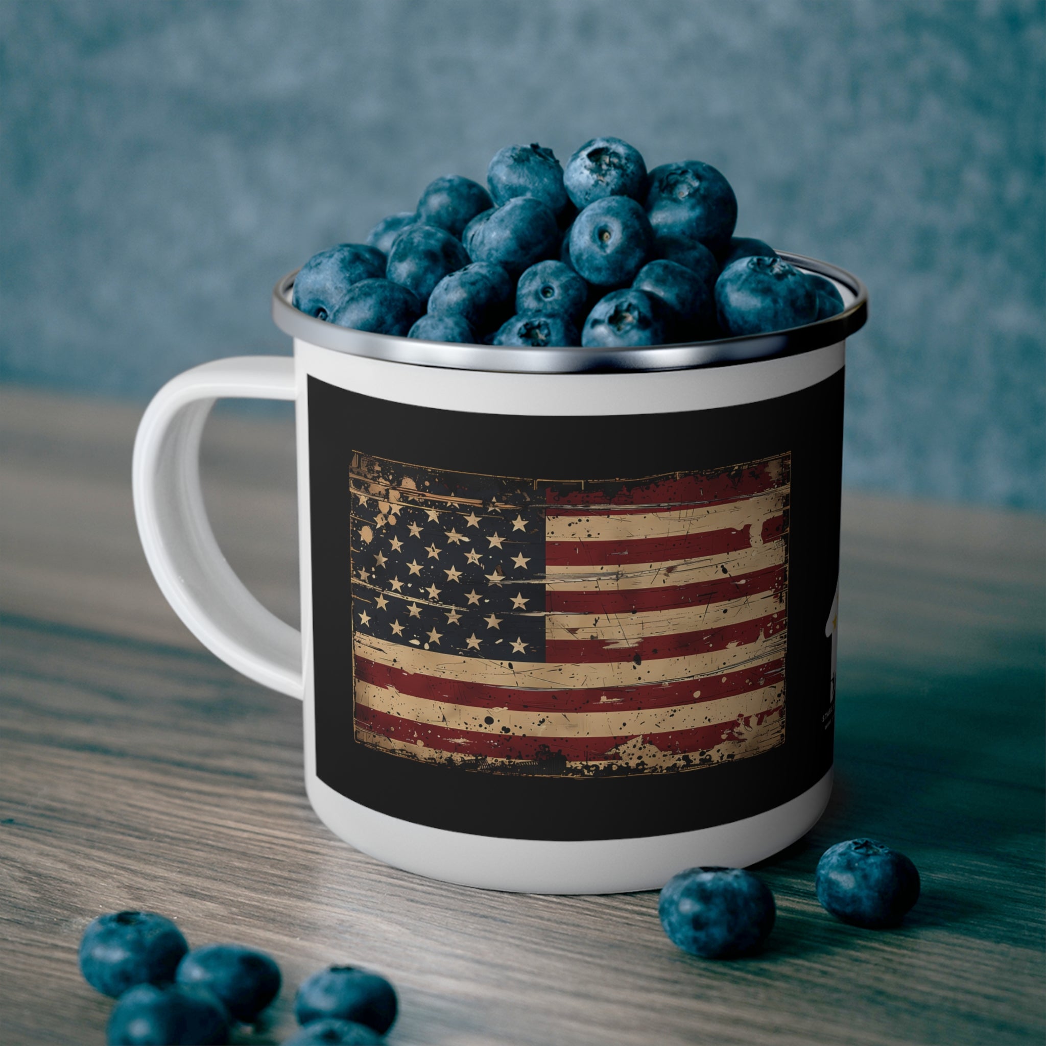 Vintage American Flag Coffee Cup – Rustic Patriotic Enamel Cup