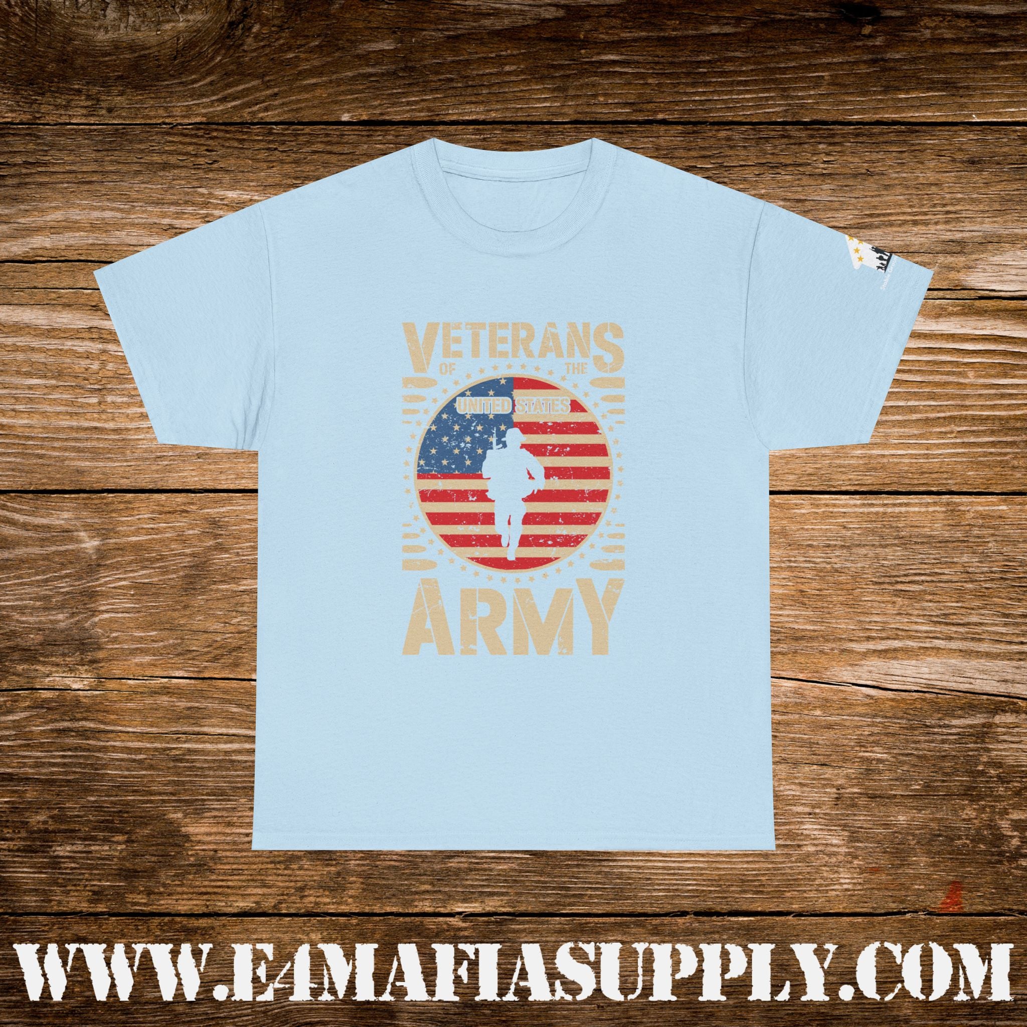 “Proud Army Veteran” – Patriotic Soldier Silhouette Flag T-Shirt