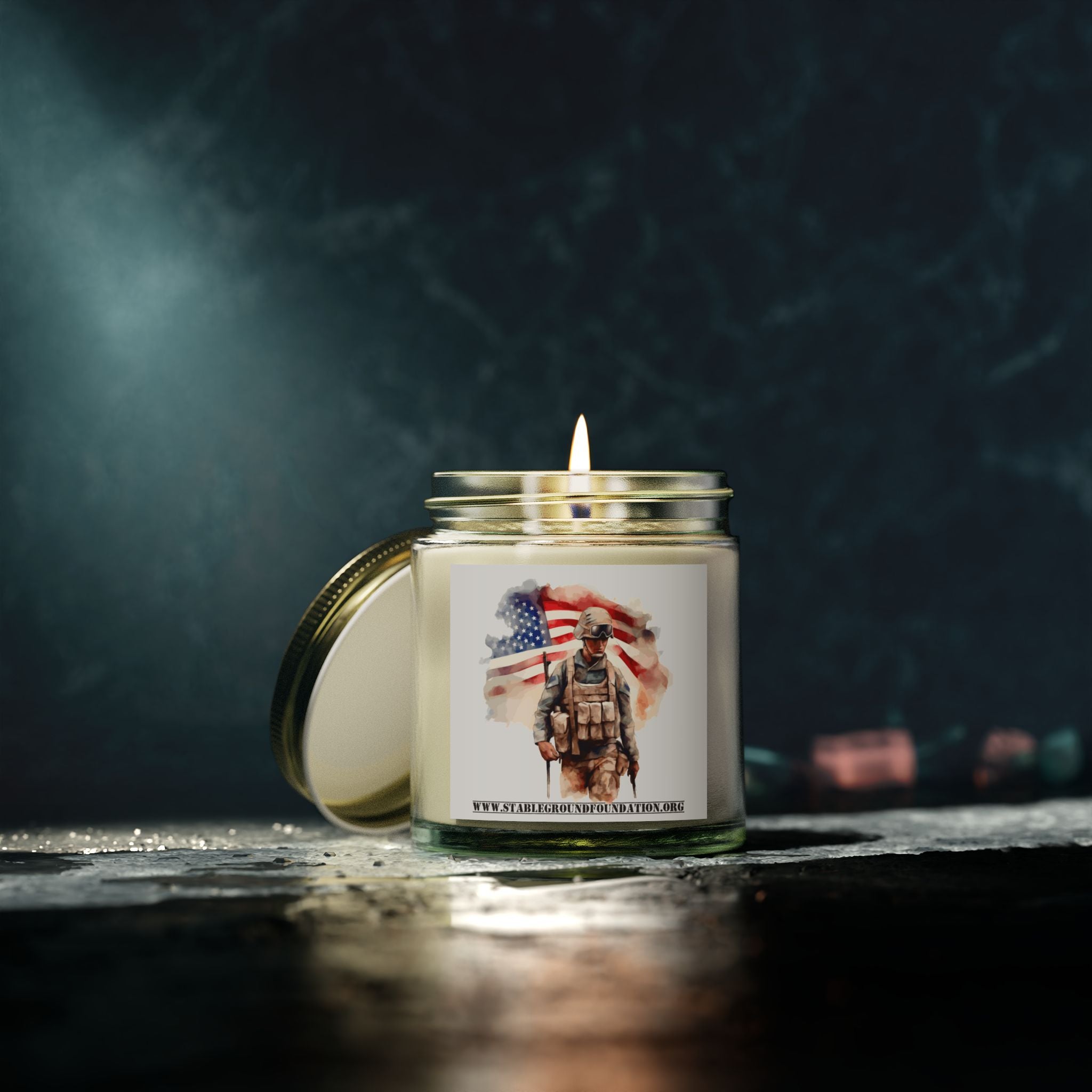 American Soldier Candle – Standing for Freedom and Honor