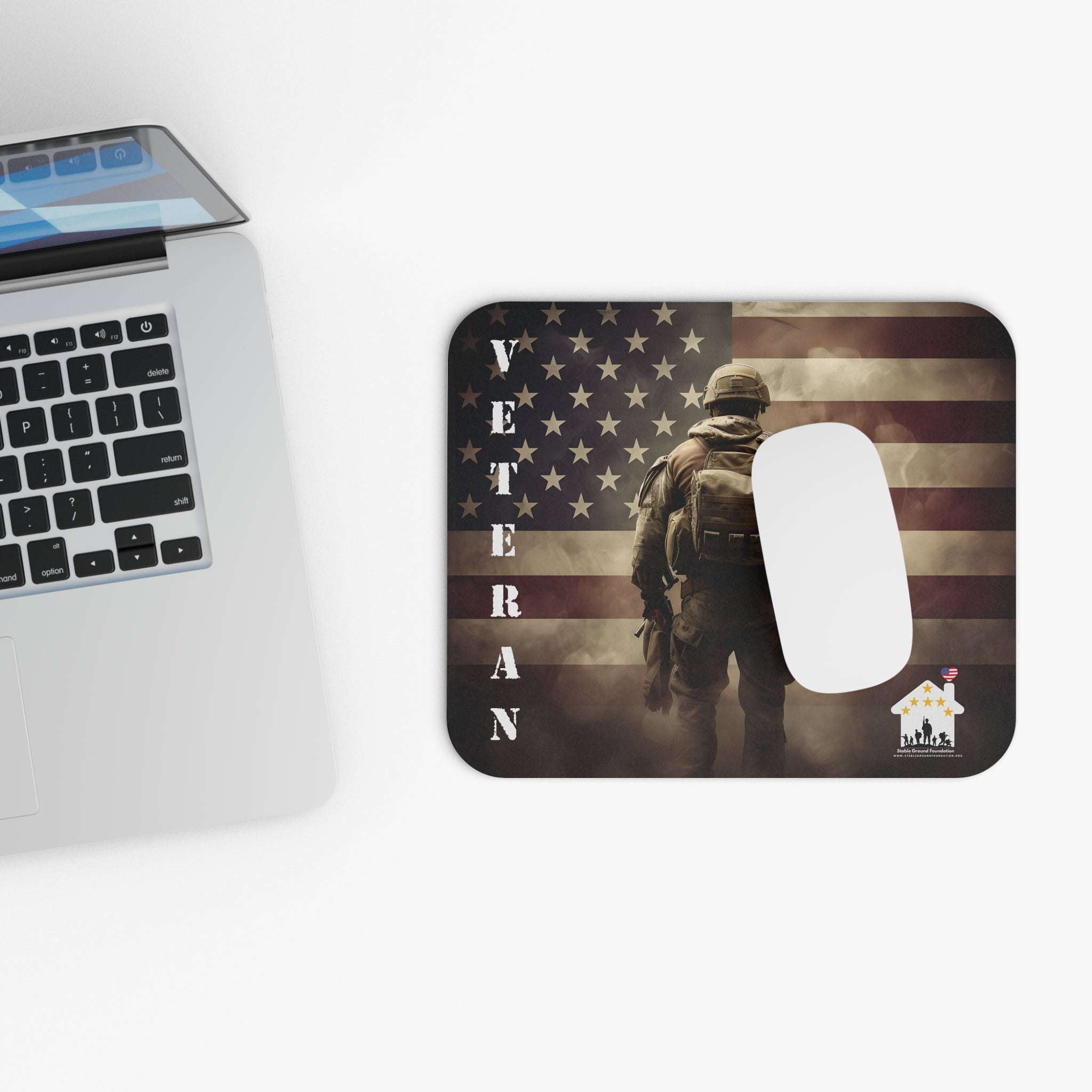 Veteran American Flag Soldier Mouse Pad – Strength, Honor, and Patriotism