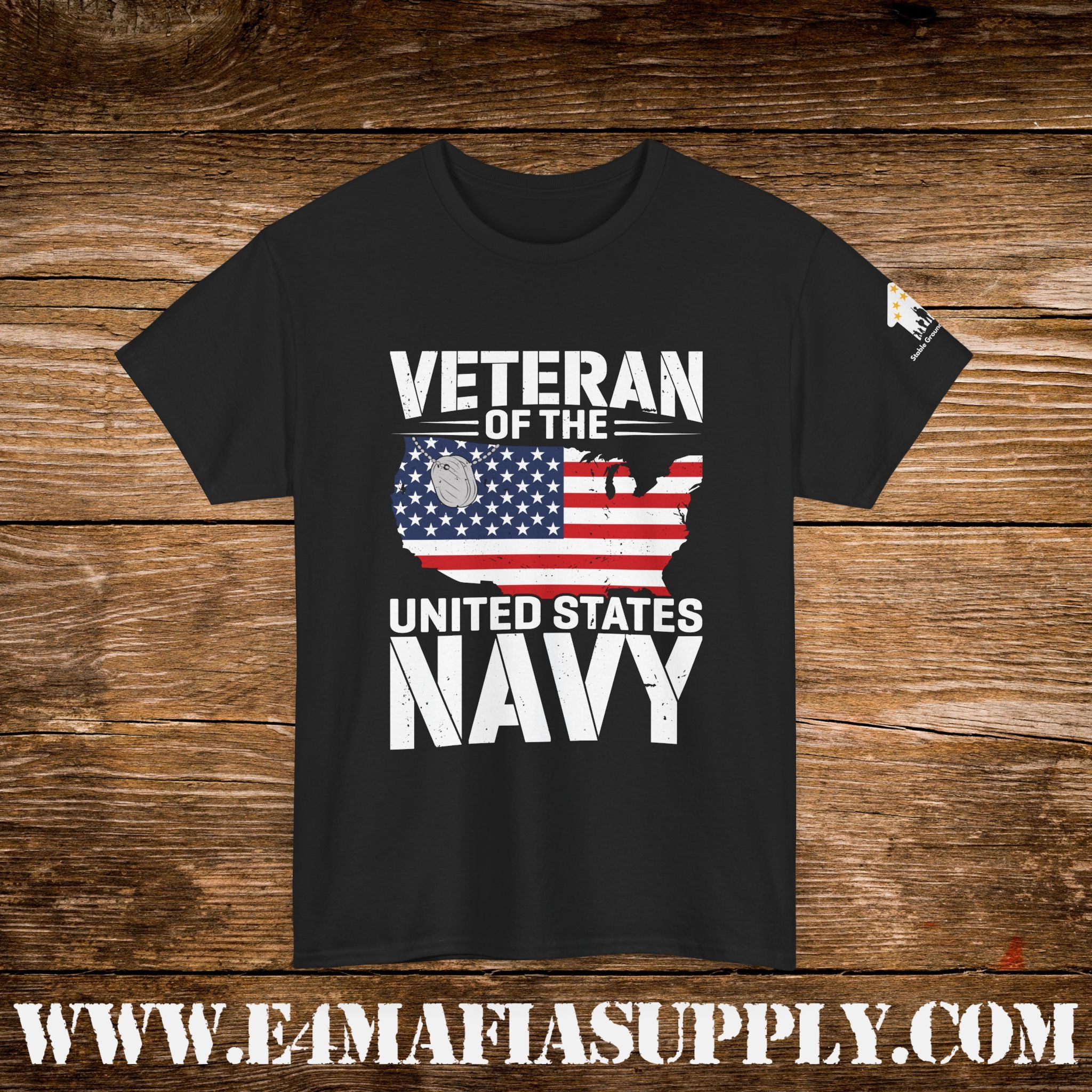 “Veteran of the United States Navy” – Patriotic American Flag T-Shirt
