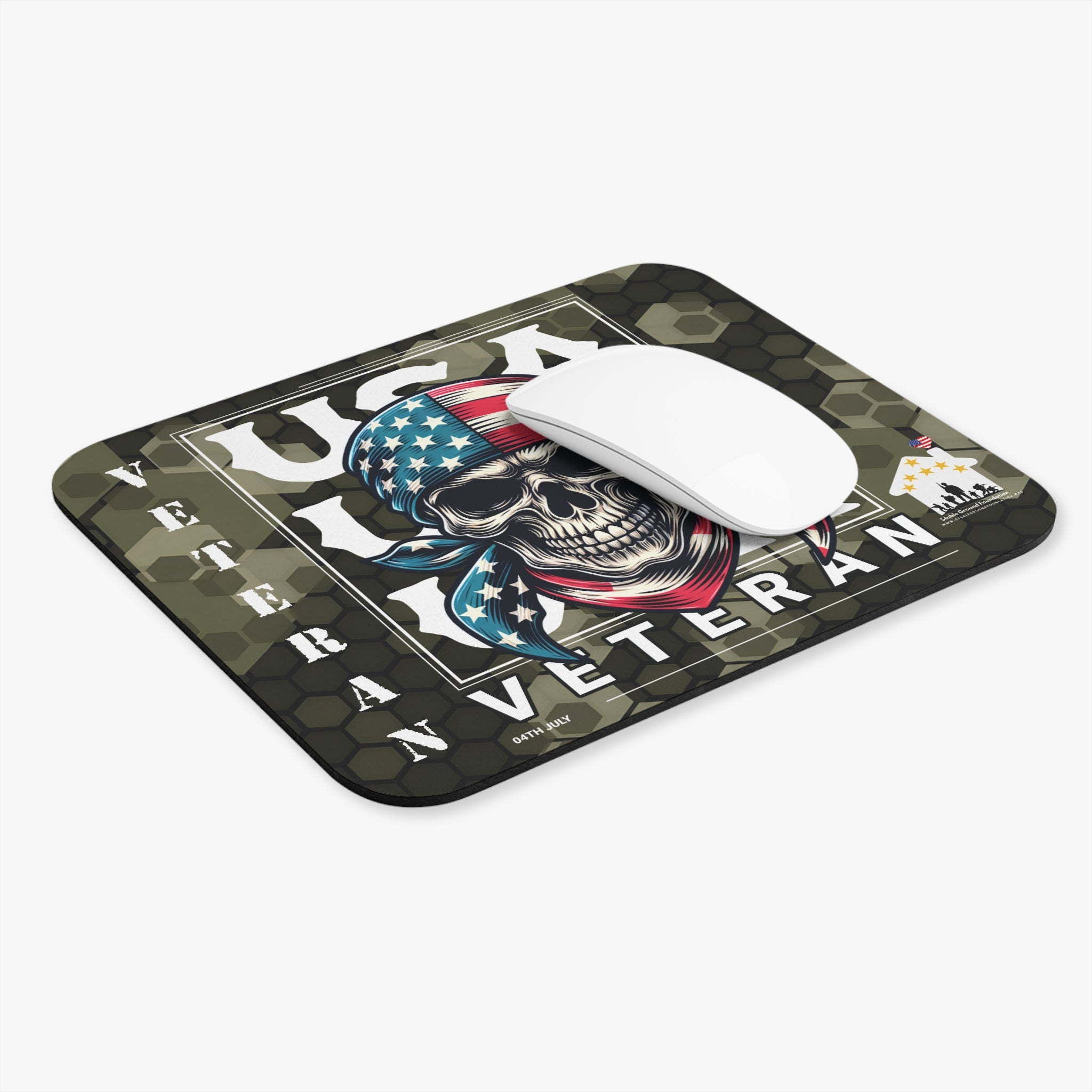 USA Veteran Skull Bandana Mouse Pad – Bold Patriotic Military Design