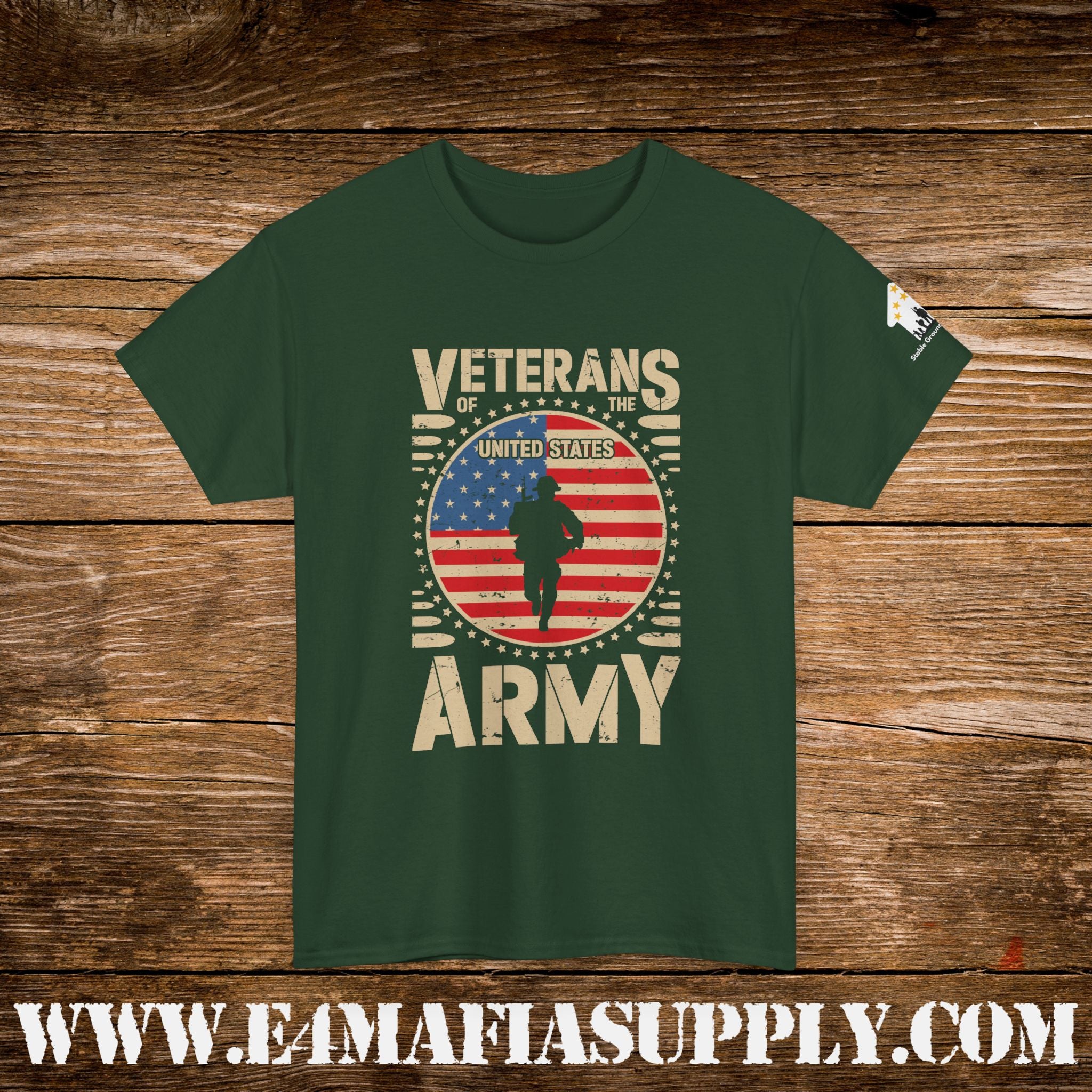 “Proud Army Veteran” – Patriotic Soldier Silhouette Flag T-Shirt