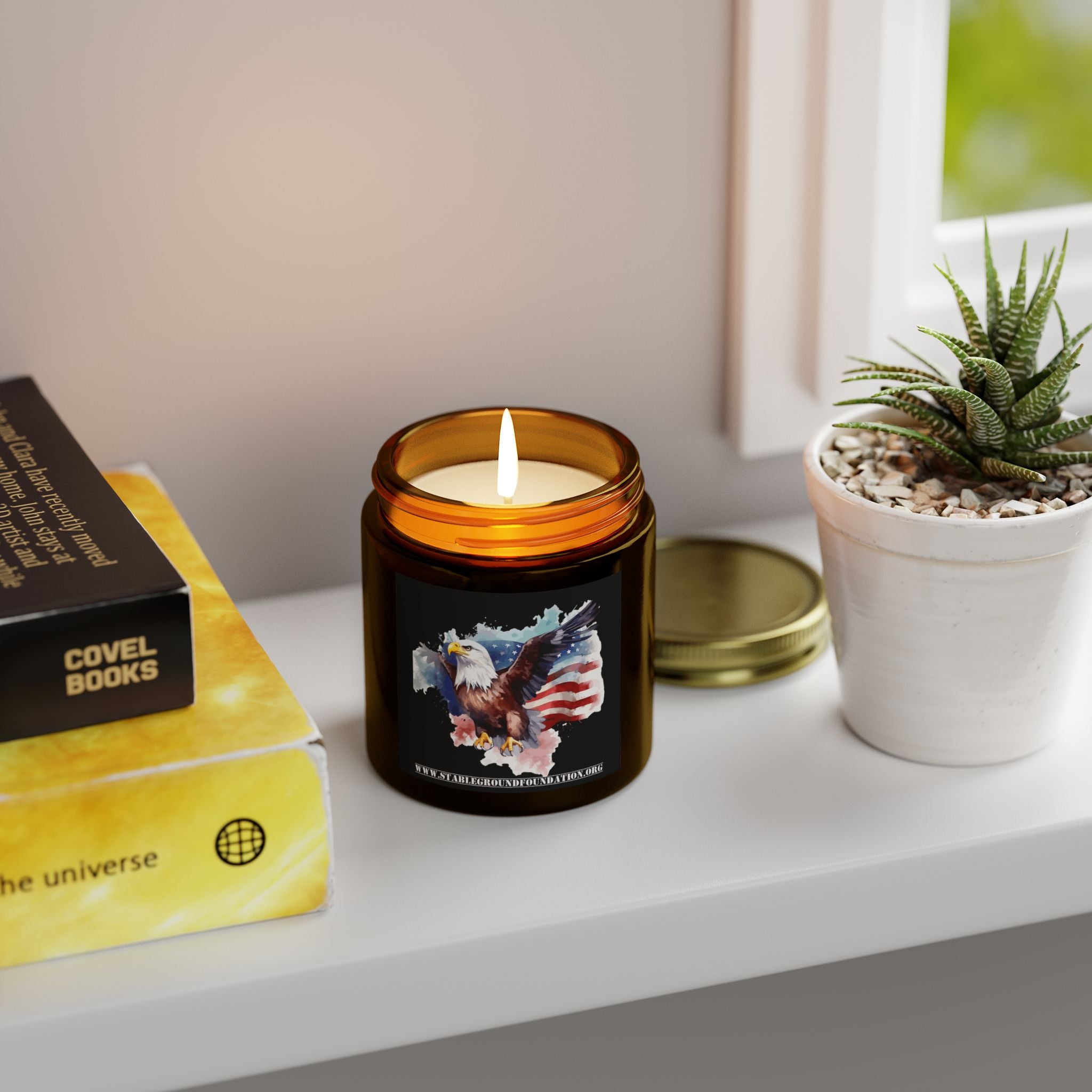 Freedom Flame Candle – Honor, Courage, and the American Spirit
