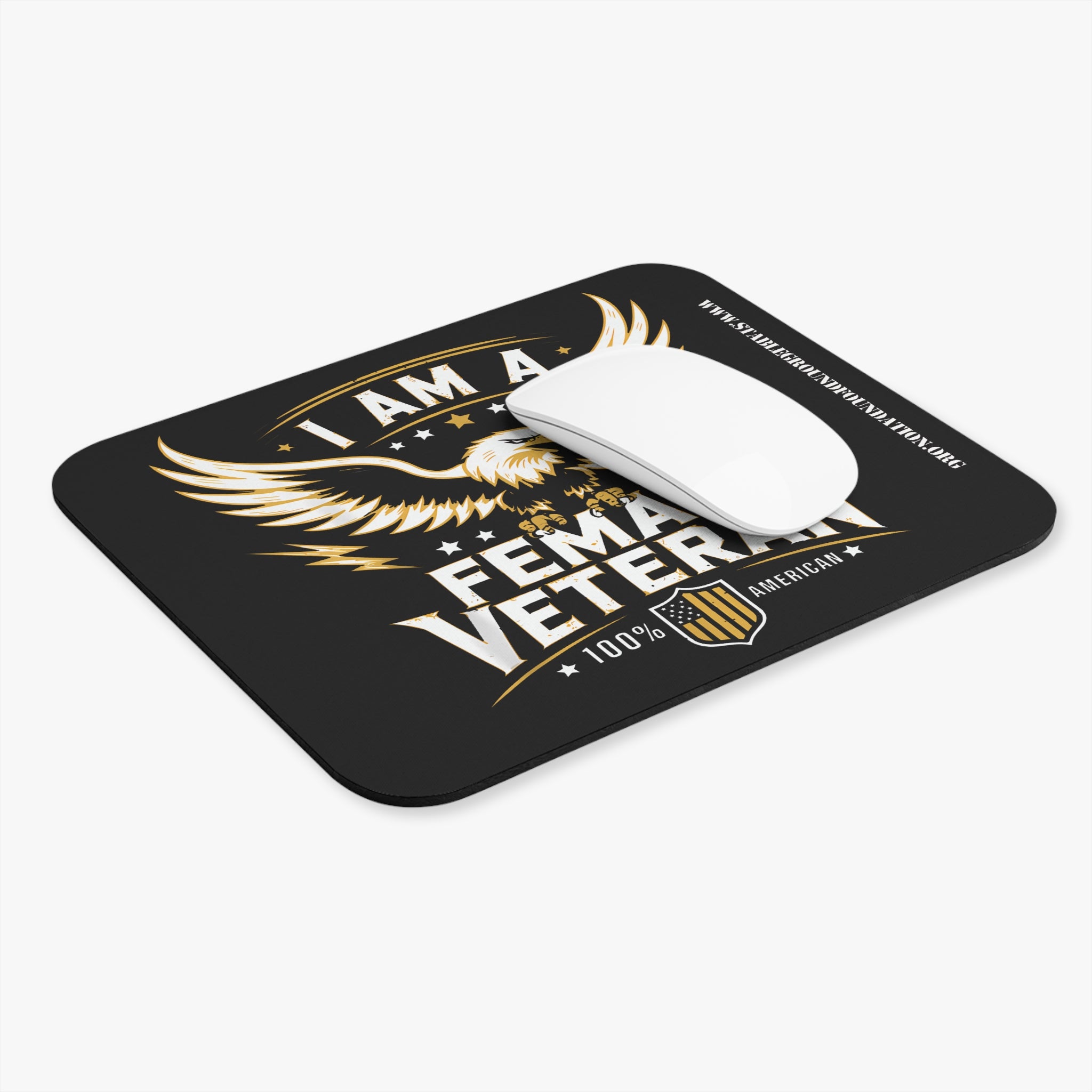 I Am a Female Veteran – Bold Eagle Patriotic Mouse Pad