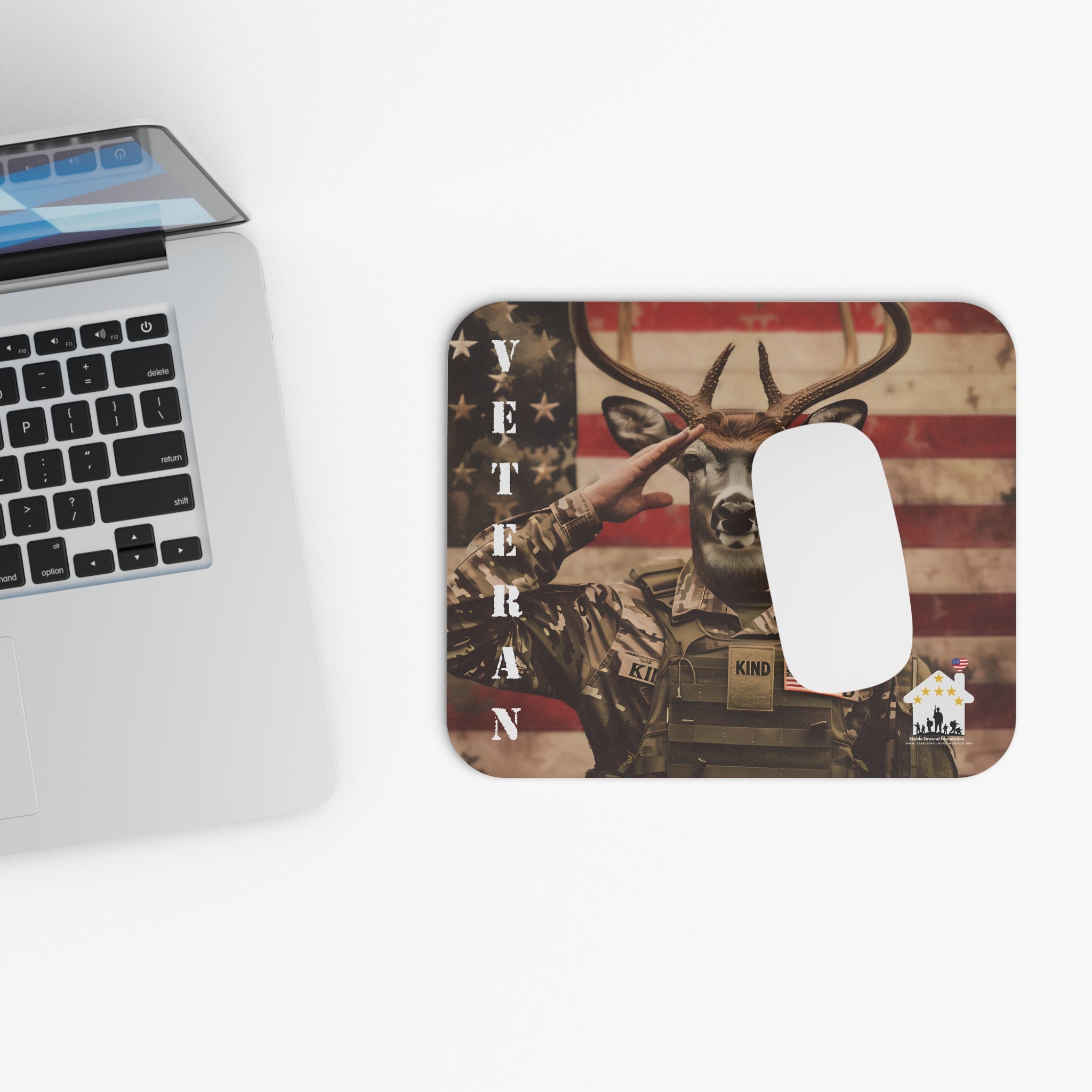 Saluting Buck – American Veteran Mouse Pad