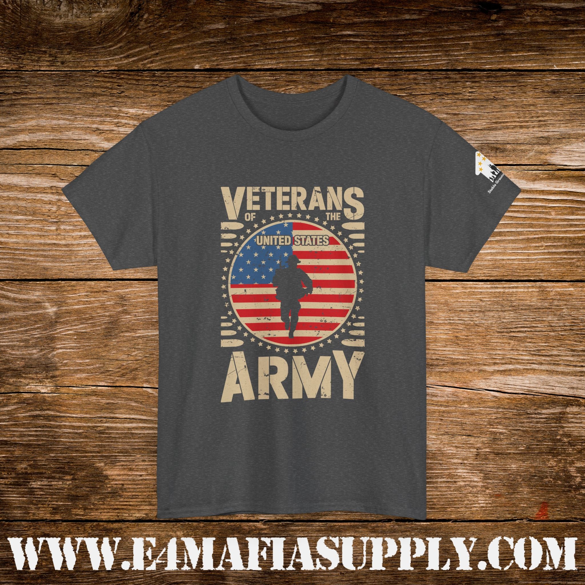 “Proud Army Veteran” – Patriotic Soldier Silhouette Flag T-Shirt