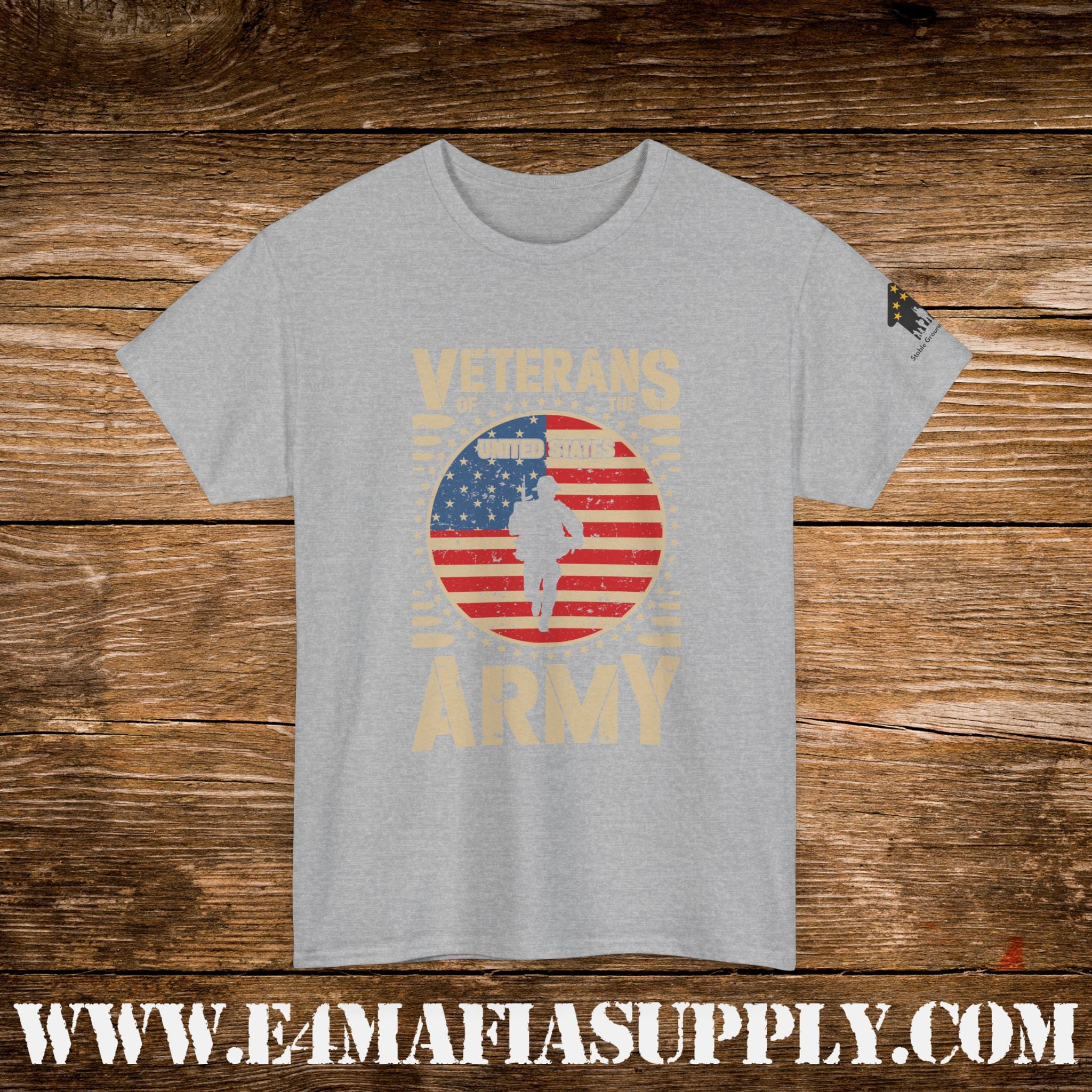 “Proud Army Veteran” – Patriotic Soldier Silhouette Flag T-Shirt