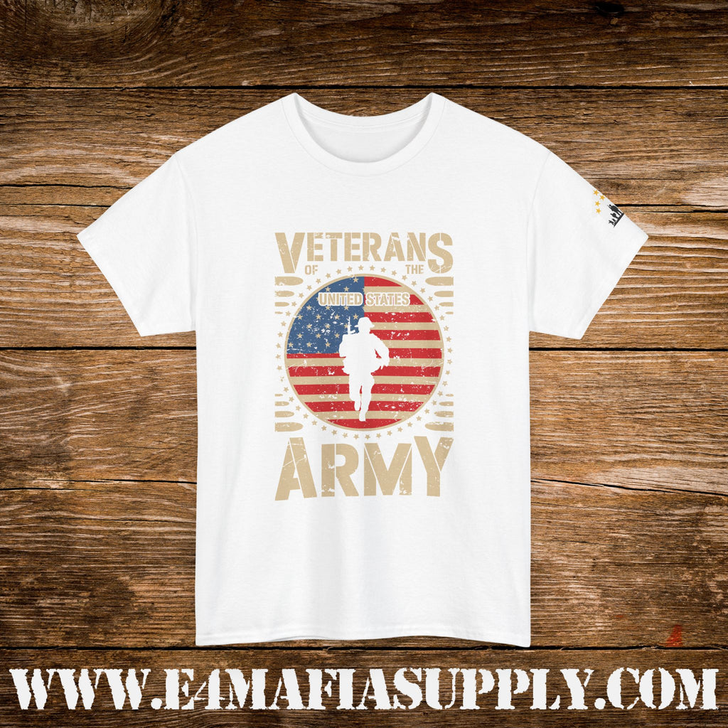 “Proud Army Veteran” – Patriotic Soldier Silhouette Flag T-Shirt