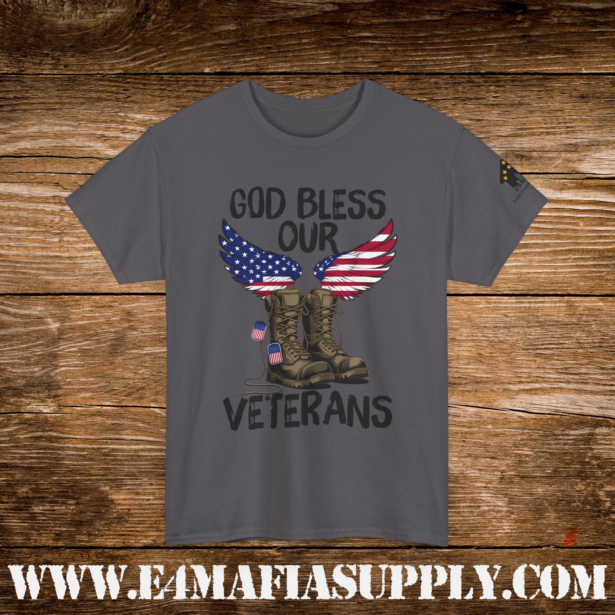 “God Bless Our Veterans” – Patriotic American Flag Boots & Wings T-Shirt
