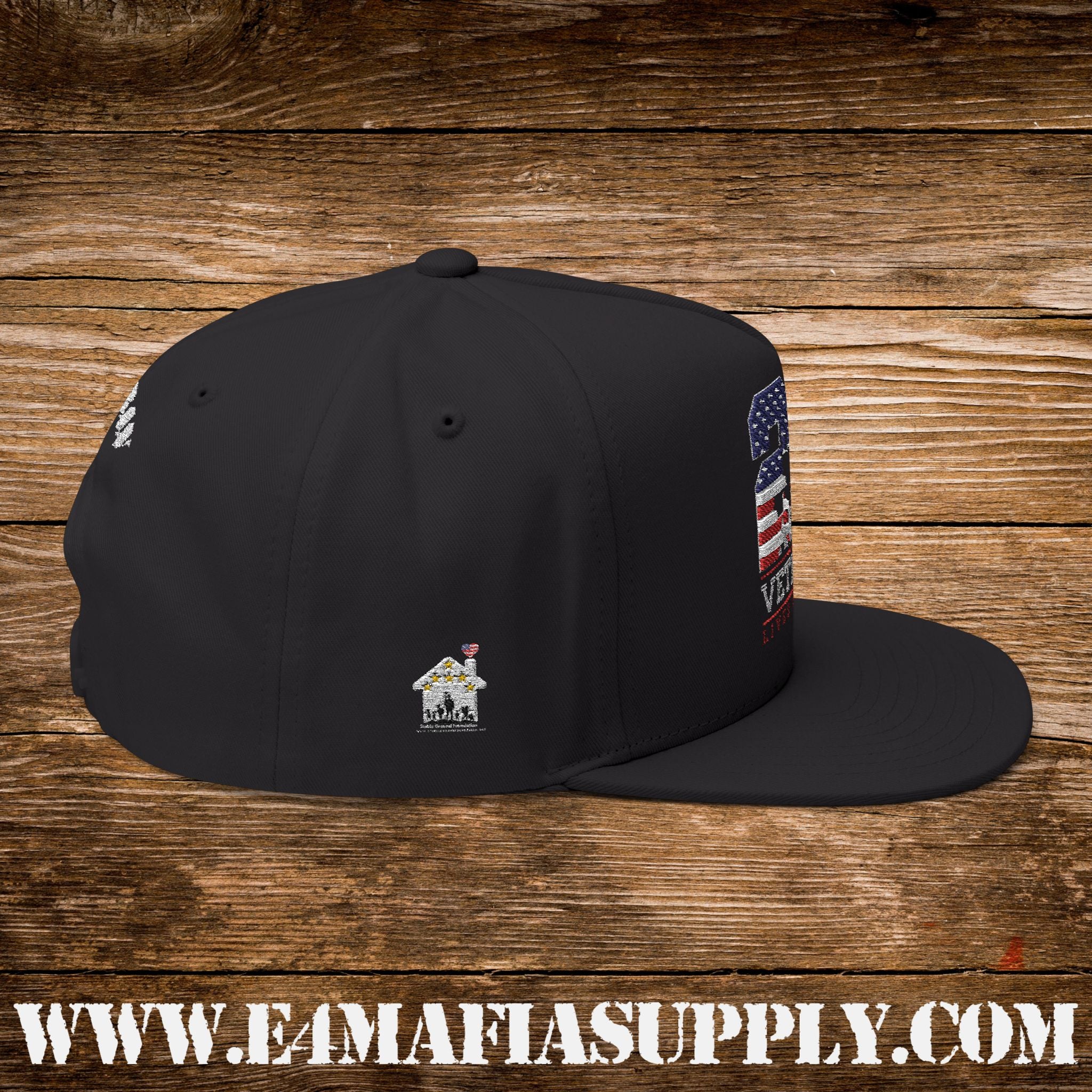 Patriotic “22 Veteran Lives Matter” Flat Bill Cap with American Flag Design
