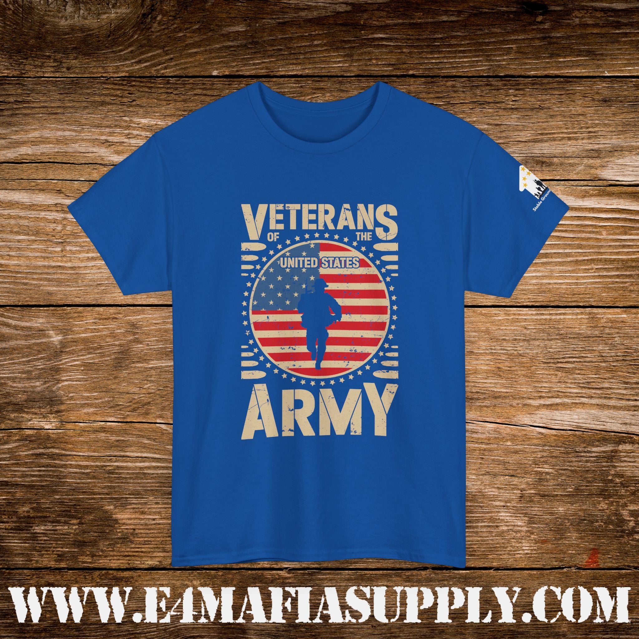 “Proud Army Veteran” – Patriotic Soldier Silhouette Flag T-Shirt