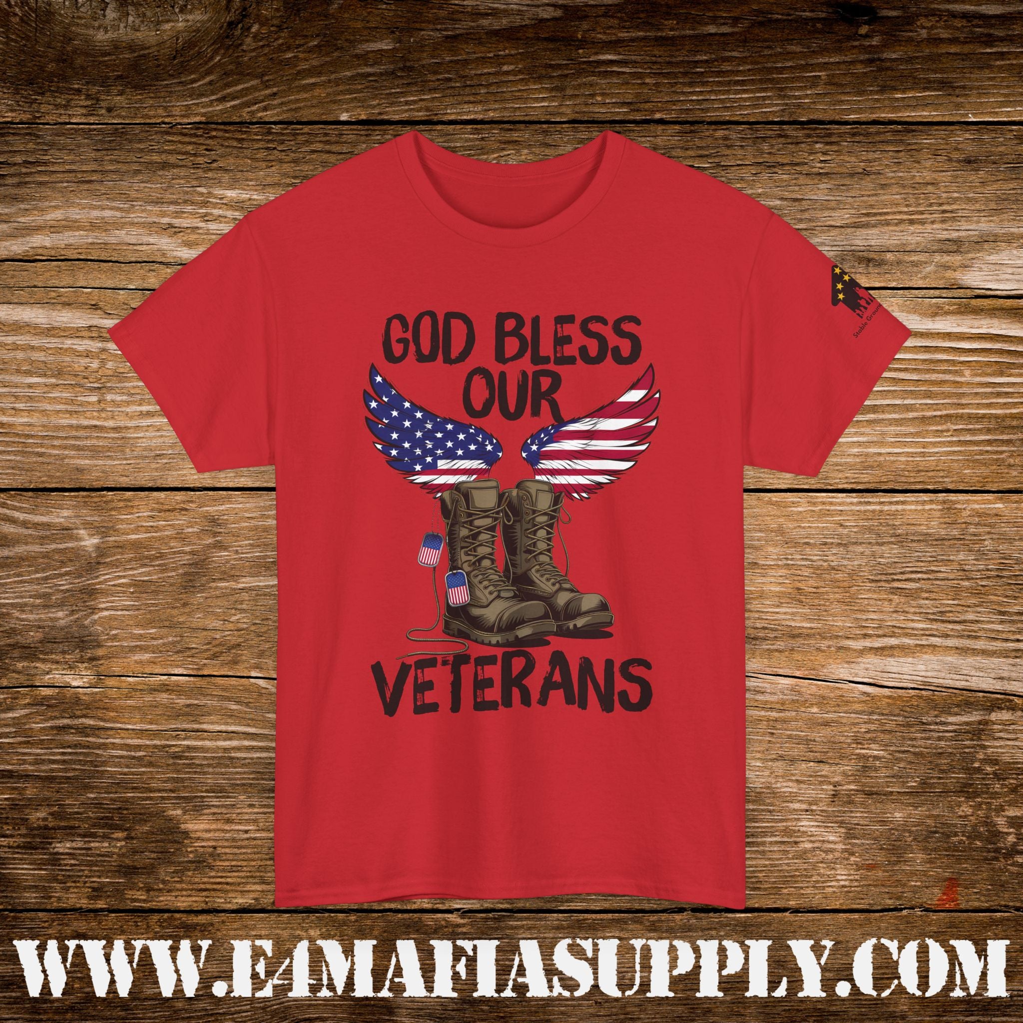 “God Bless Our Veterans” – Patriotic American Flag Boots & Wings T-Shirt
