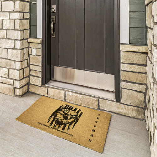 eagle_veteran_Outdoor_Mat_Lifestyle_02_Mockup.png
